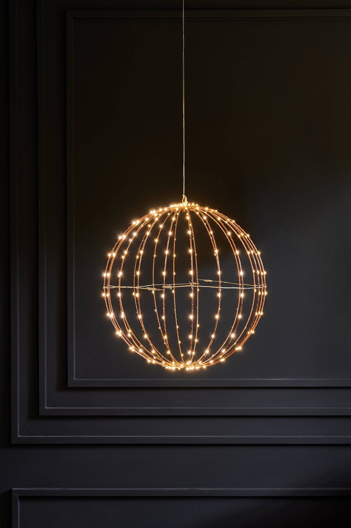 Solar Sphere - Plug In/Solar
