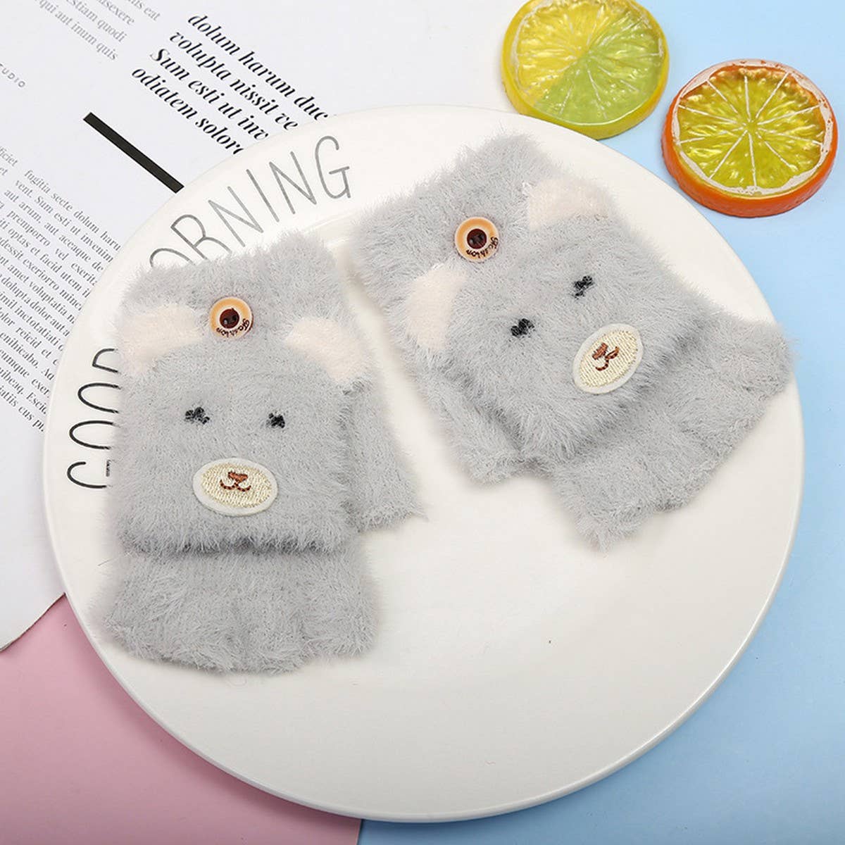 WINTER CARTOON HALF-FINGER FLIP VELVET GLOVES