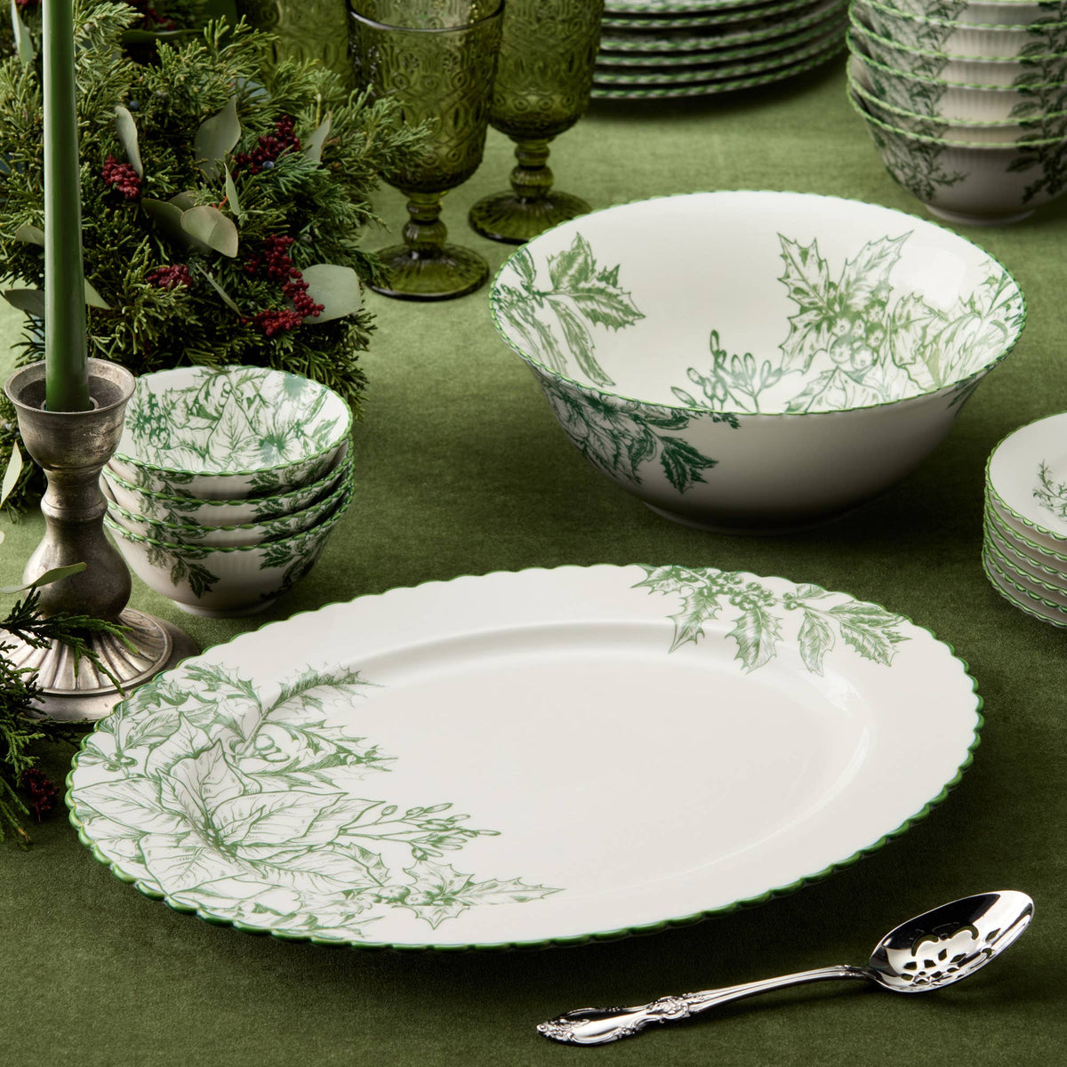 Winter Evergreen Oval Platter 16 x 12