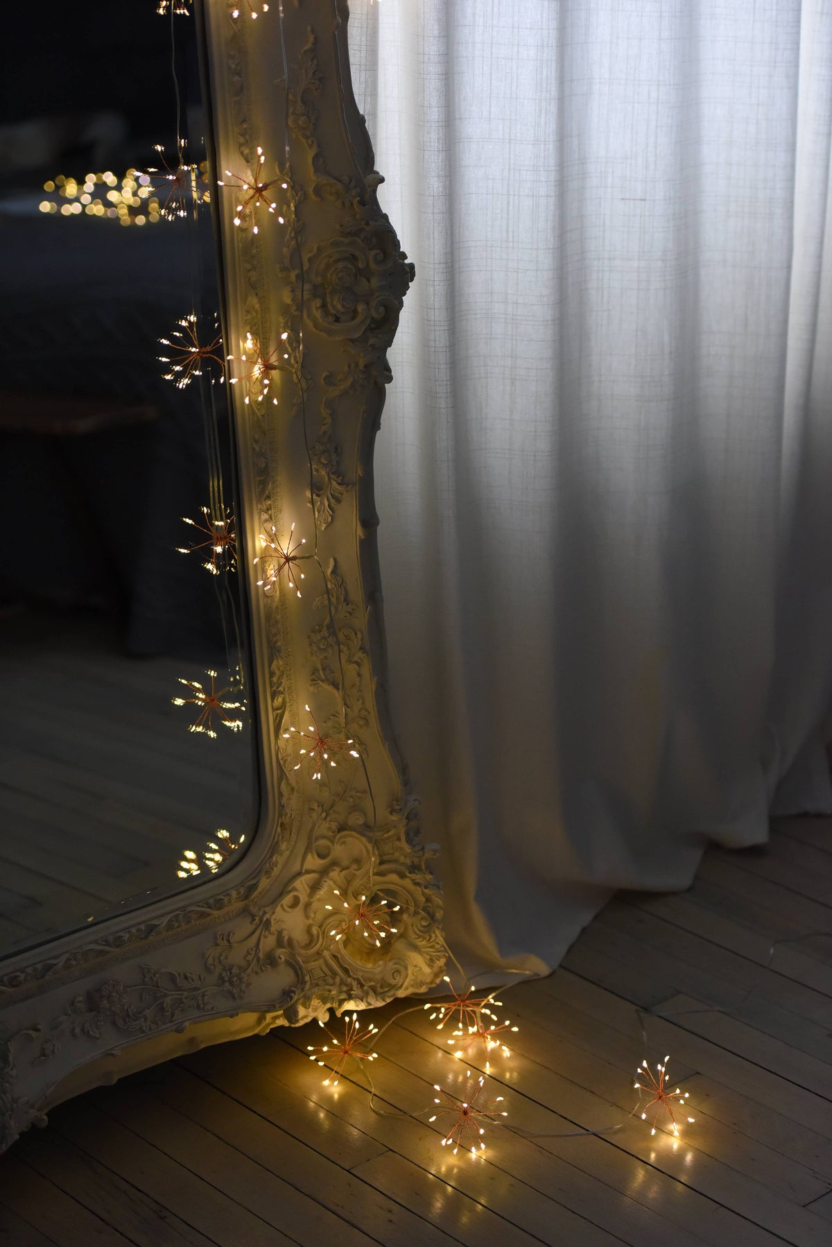 Starburst Chain Lights - Plug In