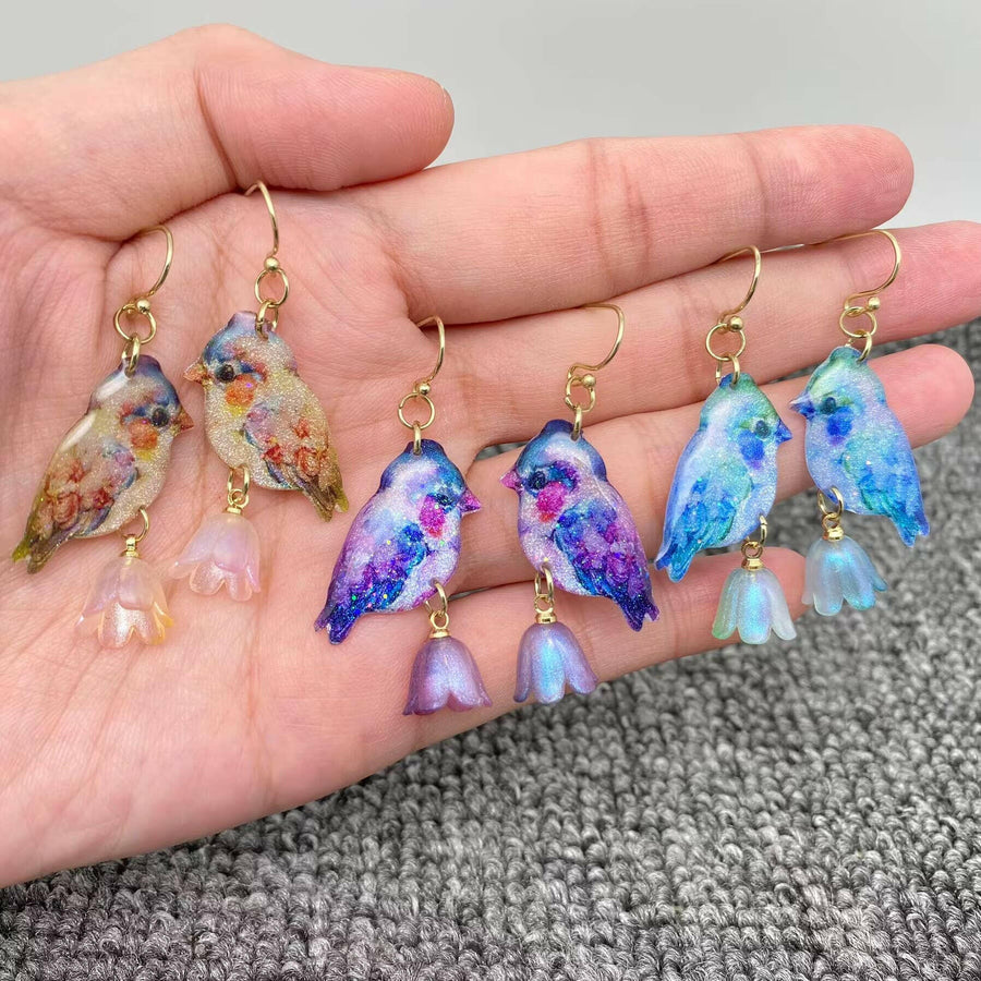 Robin Picking Flowers, Resin Birds Dangle Earrings.