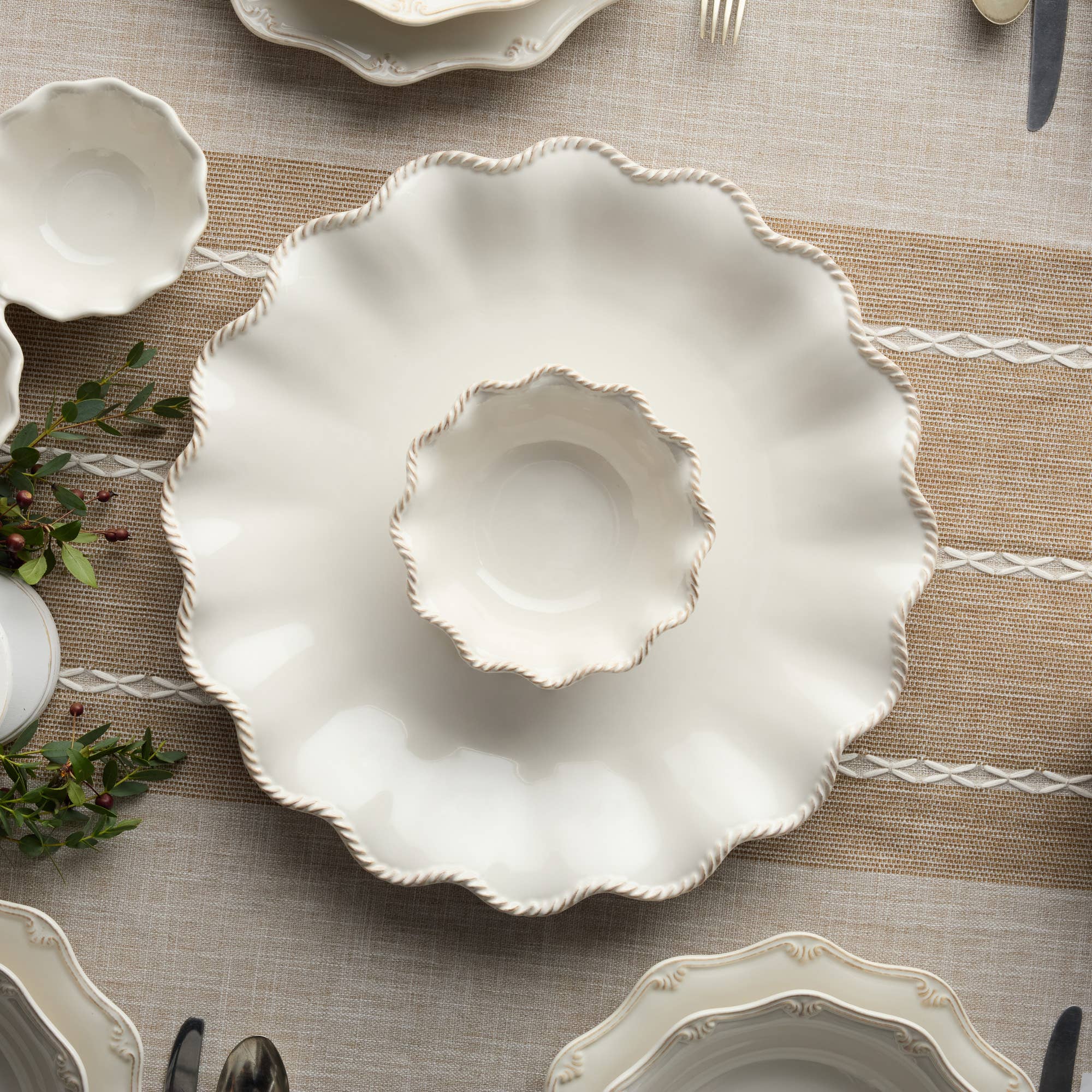 Heritage Chip & Dip Set 2pc – Classic 15" Stoneware Charm