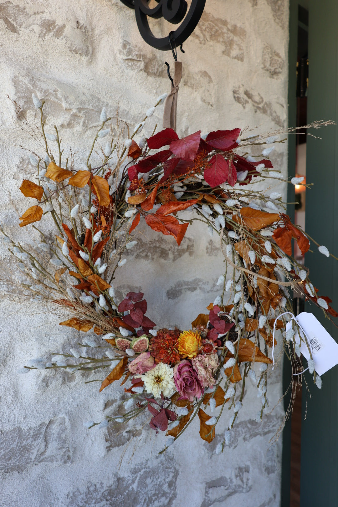 19.5" PUSSY WILLOW WREATH WITH DRIED FLORALS