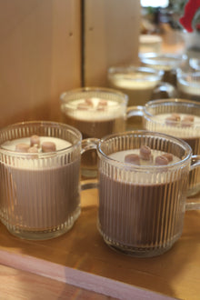 Flora Hand Poured Organic Coconut Wax Candle Caffe' Vaniglia -12oz