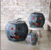 BLACK TIN PUMPKIN MED