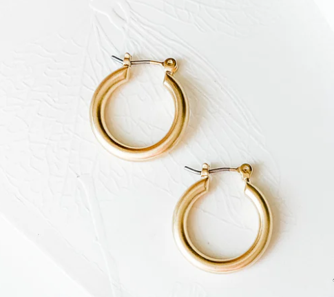Honey Lou Chunky Mini Hoops