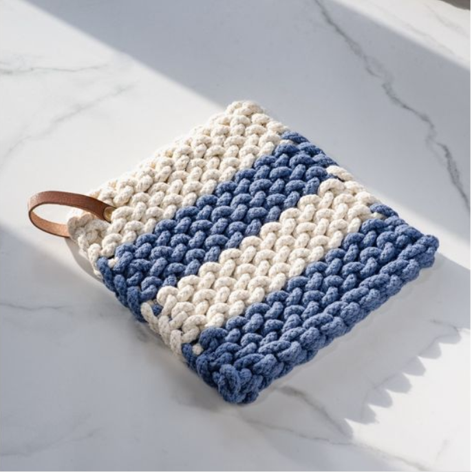 Creme/Blue Stripe Knit Pot Holder