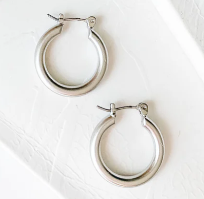 Honey Lou Chunky Mini Hoops Siver