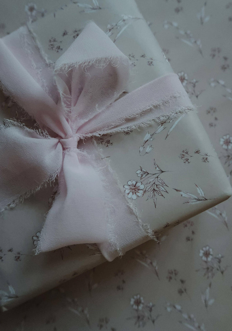 Set Of 3 Pieces White flowers pastel rose Wrapping Paper.