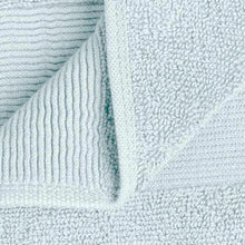 4 Pack Resort Collection Soft Bath Towel 28x55 in Luxury Plush Cotton Light Blue.