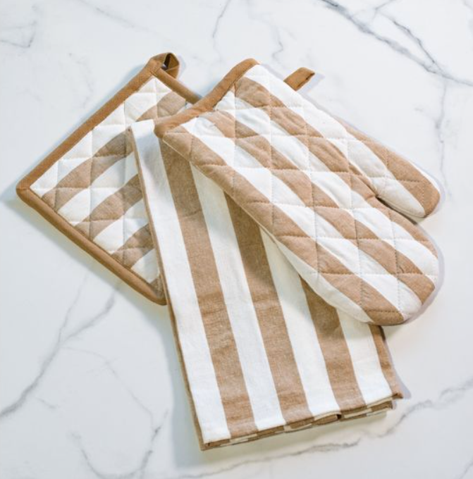 BEIGE STRIPE OVEN MITT/POT HOLDER/TOWEL SET.