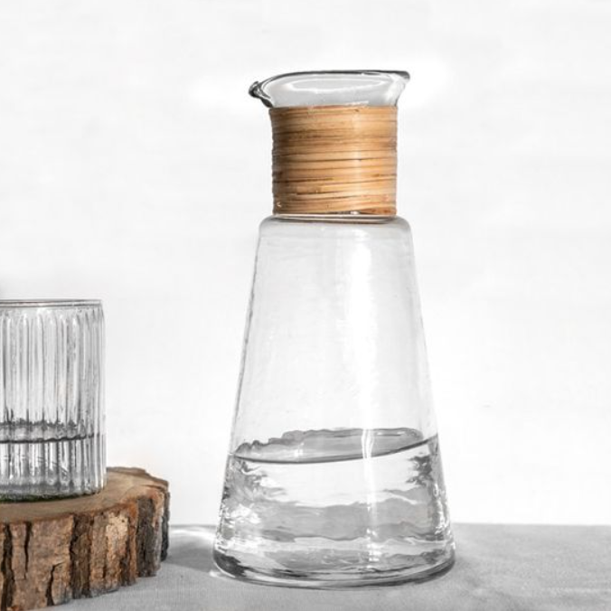 9.65" TAPER CARAFE WITH CANING.